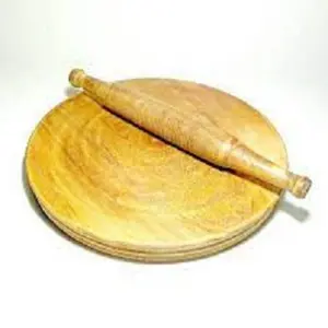 Wooden roti maker Easy to use belon and piri